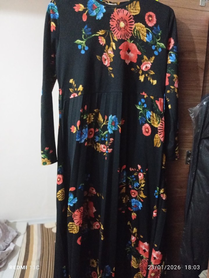 Çiçek Desenli Uzun Bohem Elbise - Görsel 3