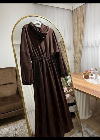 Uzun Kollu Koyu Kahverengi Elbise - Görsel 3