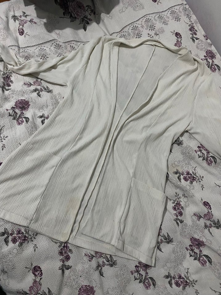 Uzun Kollu Beyaz Kadın Keten Hırka - Görsel 3
