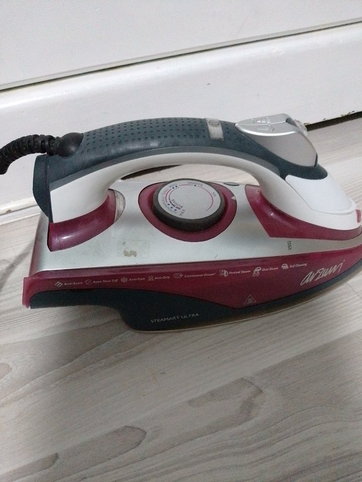 Arzum Bordo ve gri buharlı ütü - Görsel 5