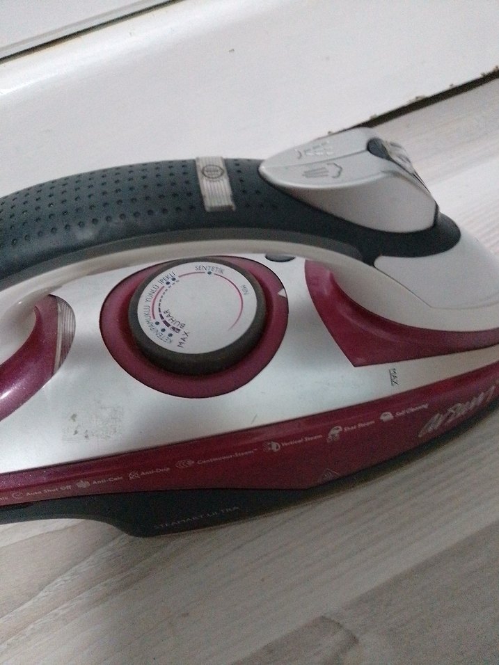 Arzum Bordo ve gri buharlı ütü - Görsel 4