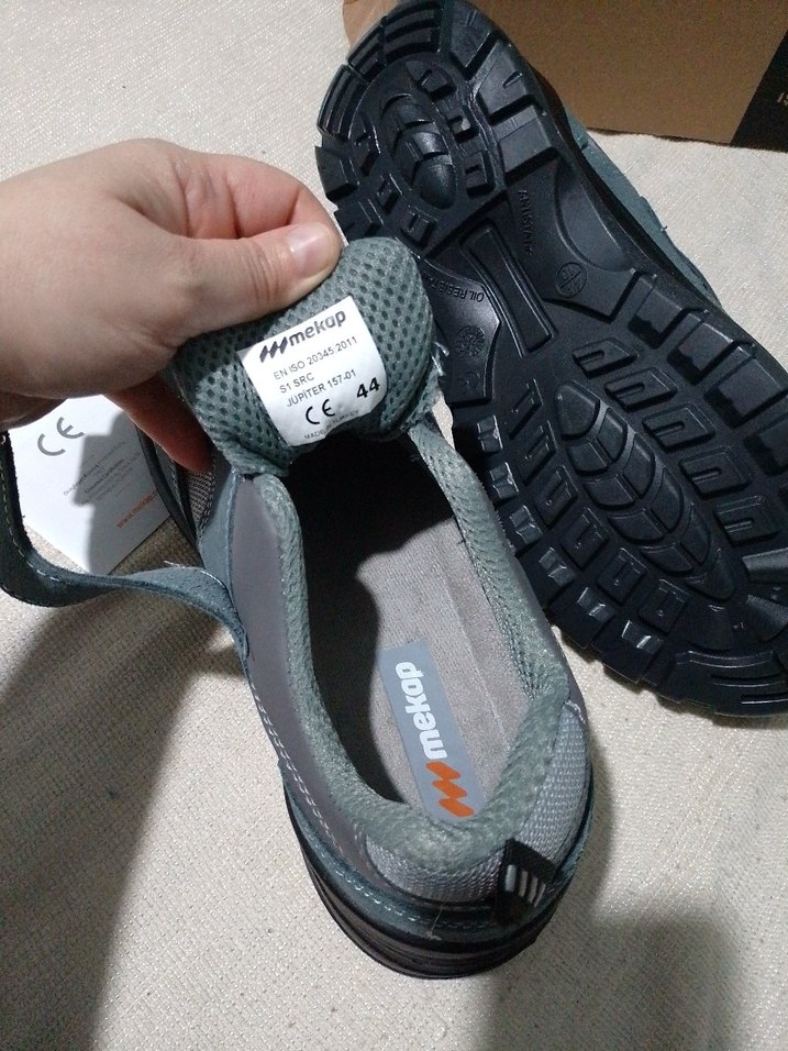 mekap 44 numara demirli ayakkabi - Görsel 3