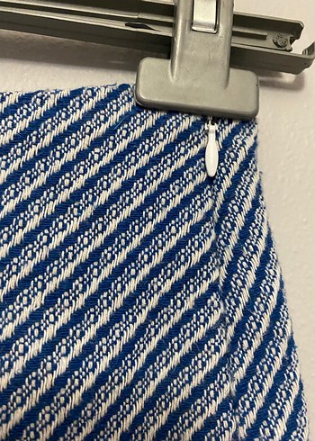 Mavi Çizgili Pilili Mini Kot Etek - Görsel 2