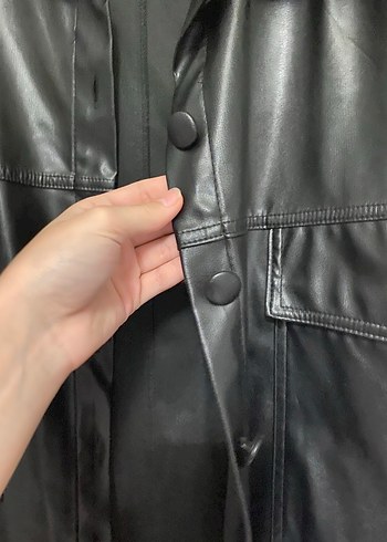 Düğmeli Siyah Deri Kadın Ceket - Görsel 2