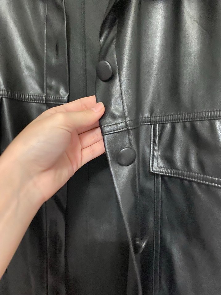 Düğmeli Siyah Deri Kadın Ceket - Görsel 2