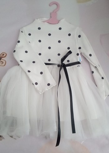 Puantiye Desenli Beyaz Kız Çocuk Elbise - Görsel 2