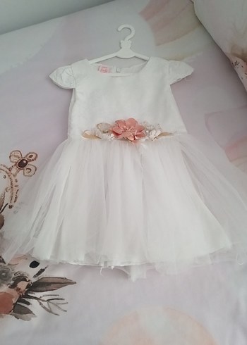 Kız Çocuk Beyaz Çiçekli Klasik Elbise - Görsel 3