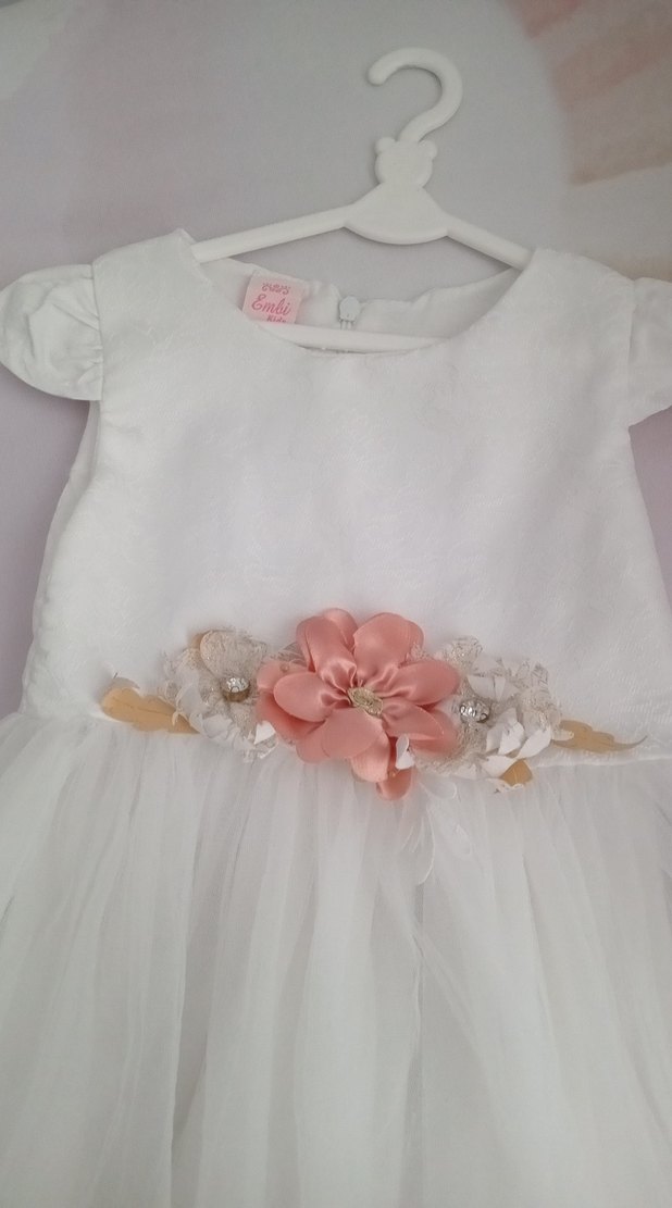 Kız Çocuk Beyaz Çiçekli Klasik Elbise - Görsel 2