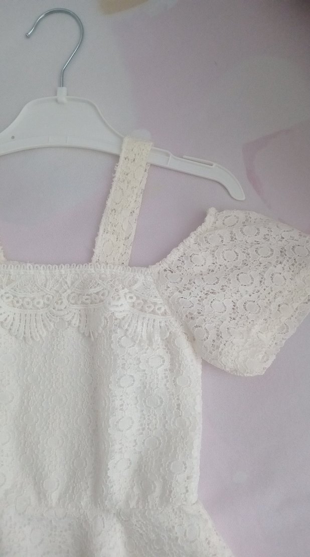 Kız Çocuk Beyaz Dantel Elbise - Görsel 4