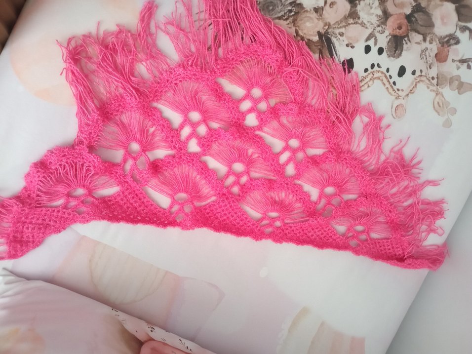 Pembe Dantelli Örgü çocuk Şal - Görsel 3