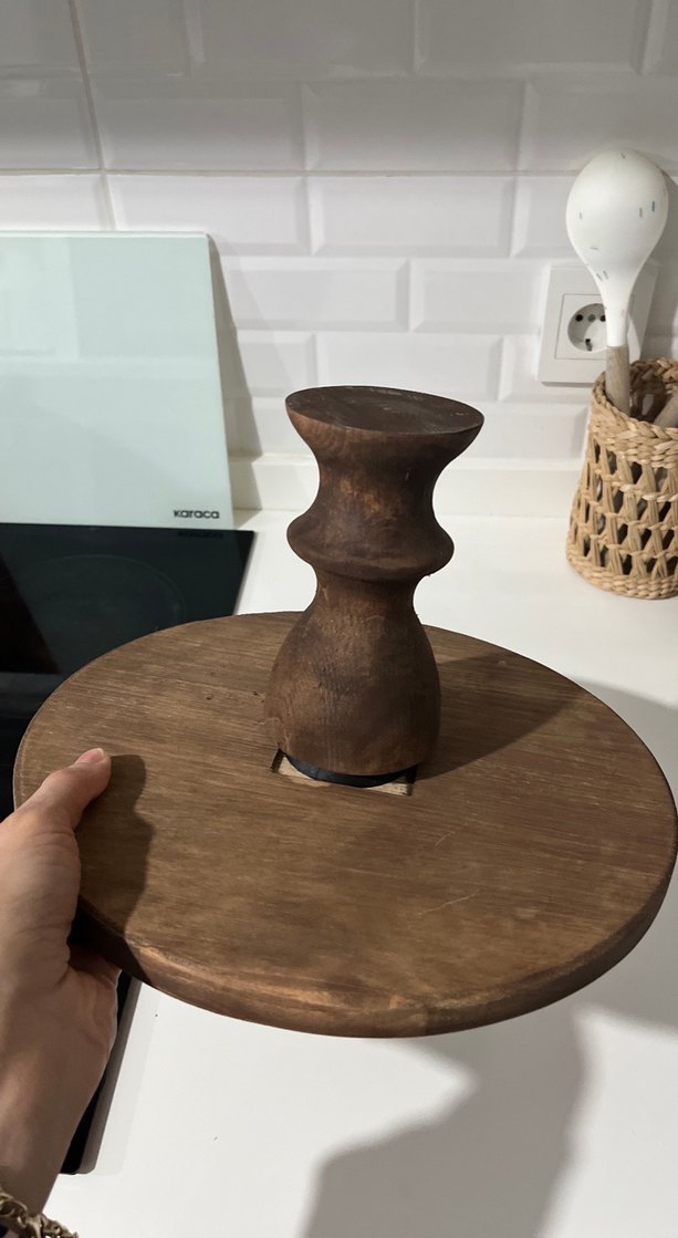 Kahverengi Ahşap Ayaklı Platform - Görsel 3