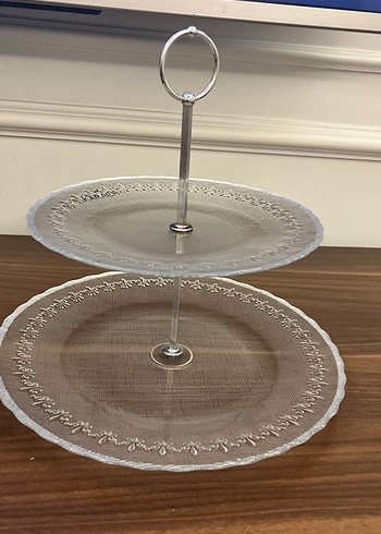 Gri-Beyaz İki Katlı Cam Servis Tabağı - Görsel 4