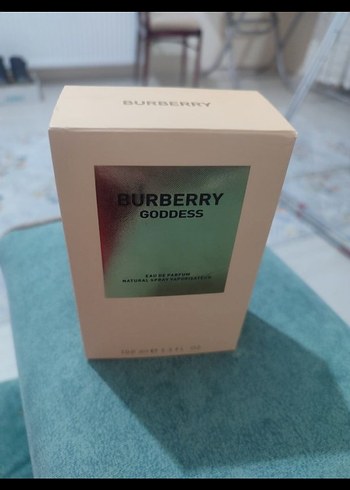 Burberry gooddes parfüm - Görsel 2
