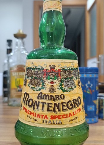 Renkli Vintage Amaro Montenegro Erkek Kolonyası - Görsel 2