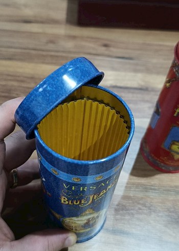 Versace Blue Jeans Kadın Parfümü 75 ml - Görsel 2