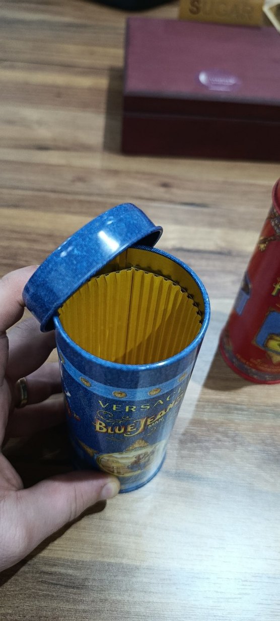 Versace Blue Jeans Kadın Parfümü 75 ml - Görsel 2