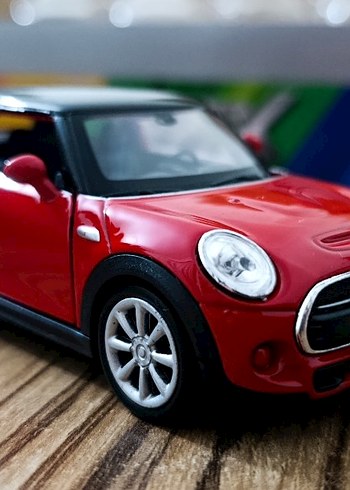 Kırmızı ve Gri Oyuncak Arabalar Seti - Görsel 9