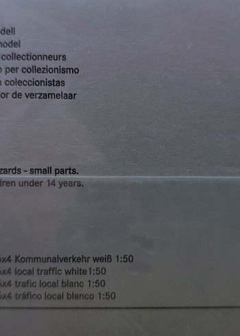 --TÜRKİYEDE BULUNMAYAN--
Mercedes-Benz Oyuncak Çöp Kamyonu - Görsel 5