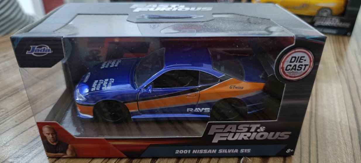 Mavi ve Turuncu Detaylı Oyuncak Araba - Görsel 2