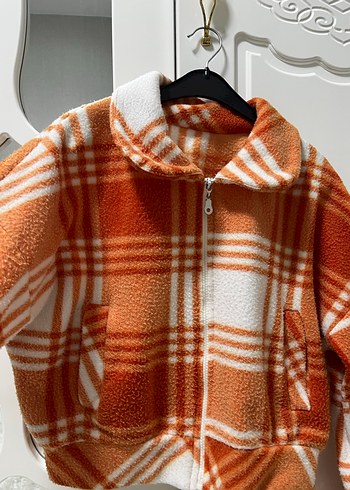 Turuncu Ekose Peluş Kadın Mont - Görsel 2