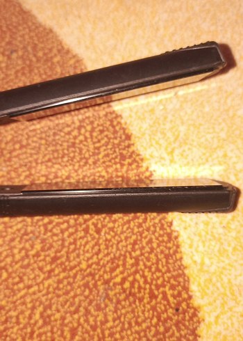 Siyah Saç Düzleştirici - Görsel 3