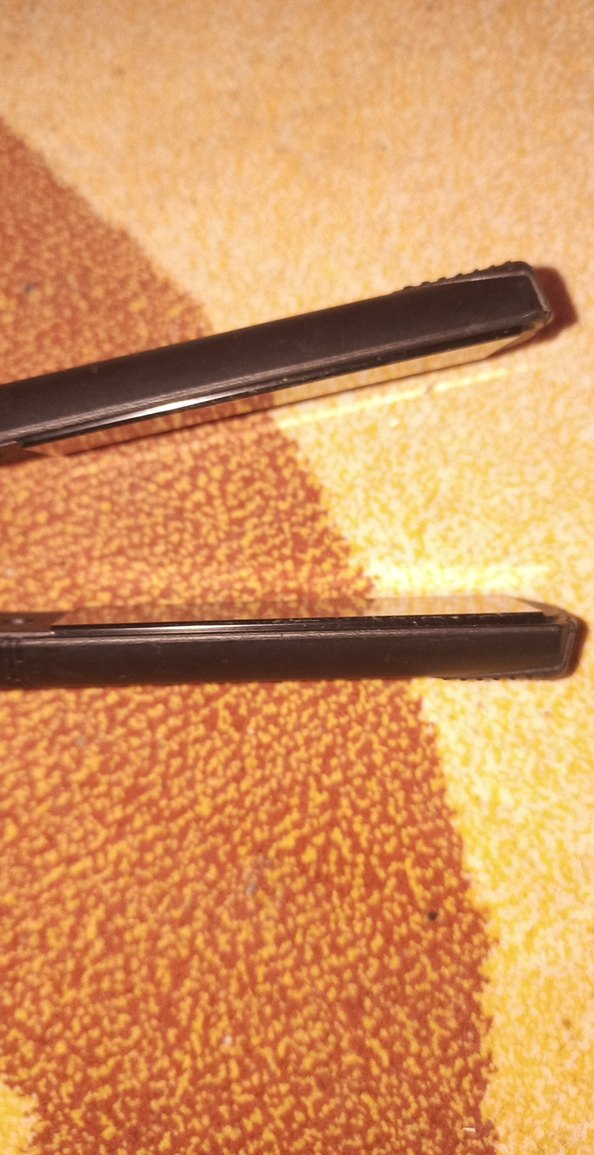 Siyah Saç Düzleştirici - Görsel 3