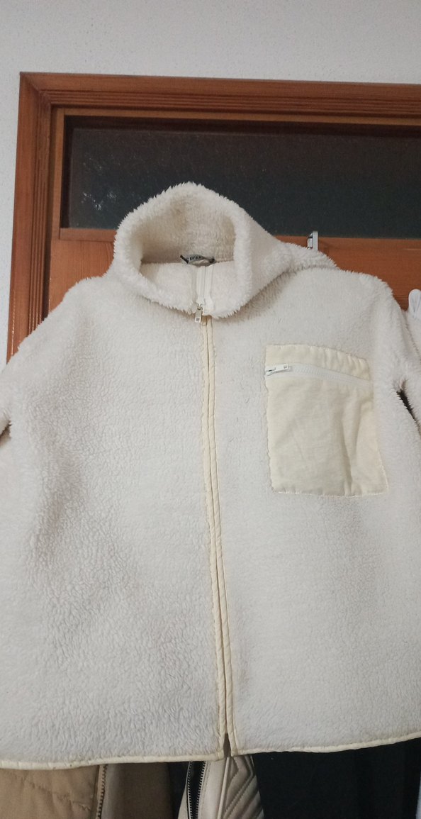 Beyaz Fermuarlı Kadın Polar Ceket - Görsel 4