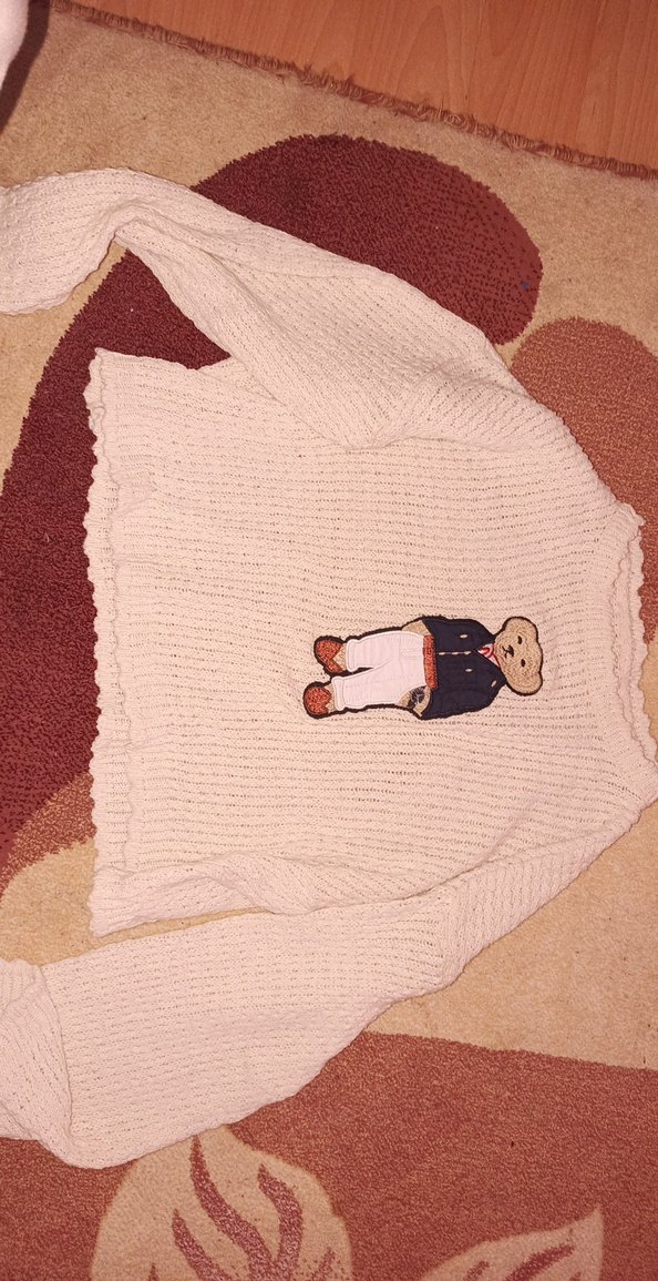 Ayı Figürlü Beyaz Örgü Kadın Kazak - Görsel 2