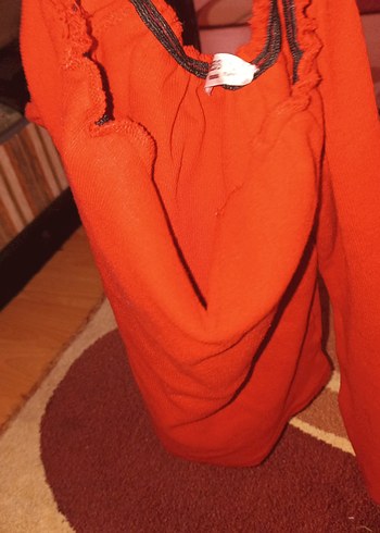 Kırmızı Uzun Kollu v yaka Bluz - Görsel 5