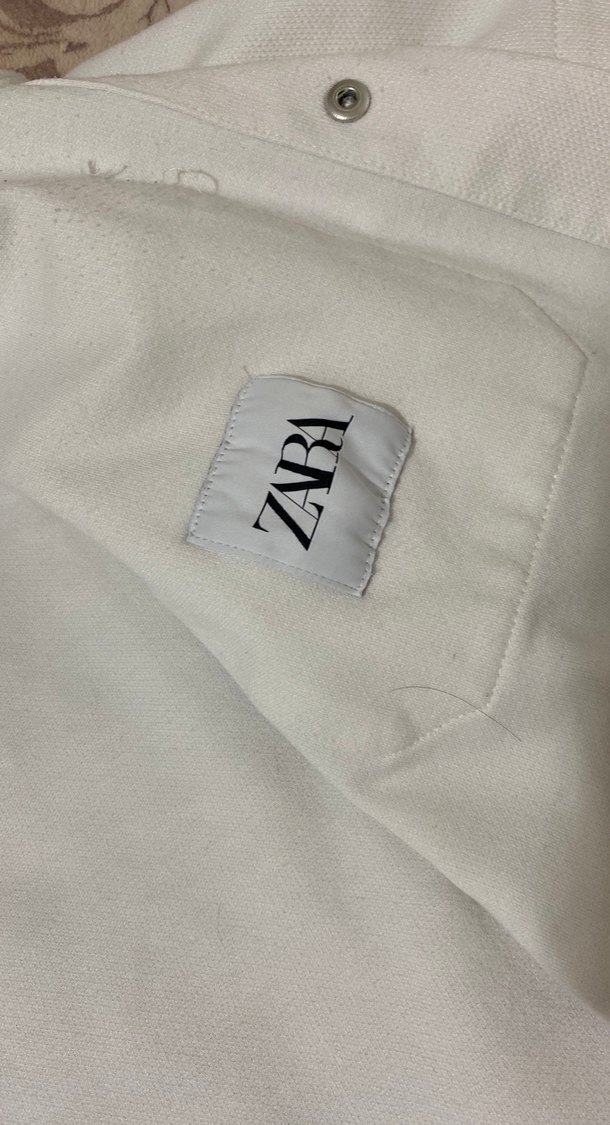 Düğmeli Beyaz Kadın Kısa Kollu Gömlek - Görsel 3