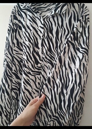 Zebra Desenli Uzun Kollu Kadın Gömlek - Görsel 2