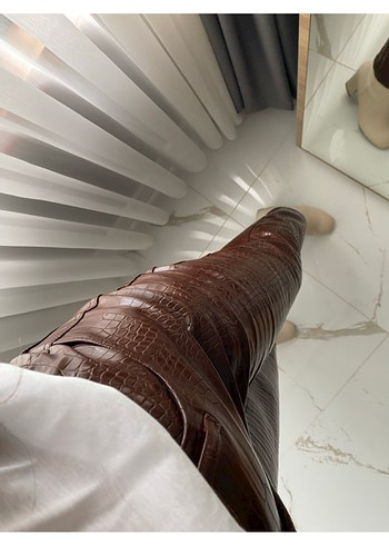 Kahverengi Deri Crocodile Desenli  Pantolon - Görsel 2