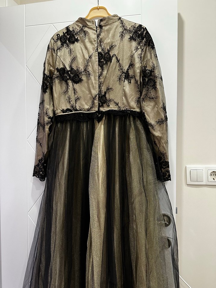 Dantel İşlemeli Uzun Siyah Gotik Elbise - Görsel 4