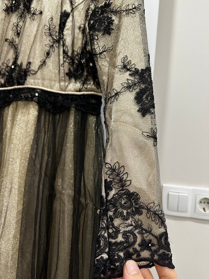 Dantel İşlemeli Uzun Siyah Gotik Elbise - Görsel 2