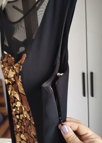 Drapeli Yılan Desenli Uzun Abiye Elbise - Görsel 6