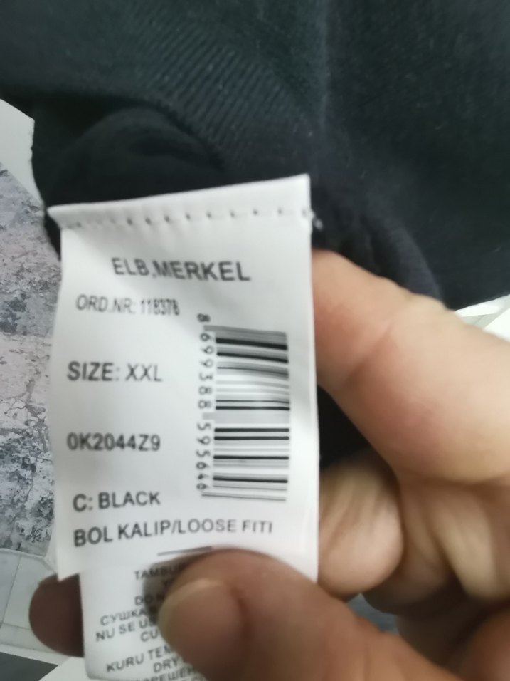 Kadın Siyah Midi Triko Elbise - Görsel 4