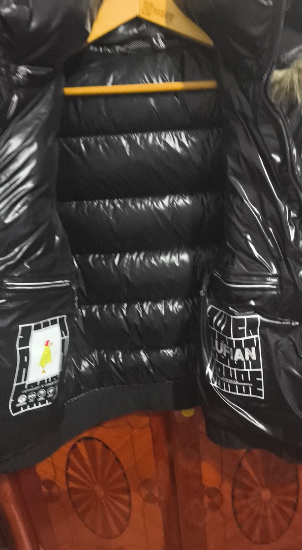 Siyah Kapüşonlu Erkek Mont Kürklü - Görsel 2