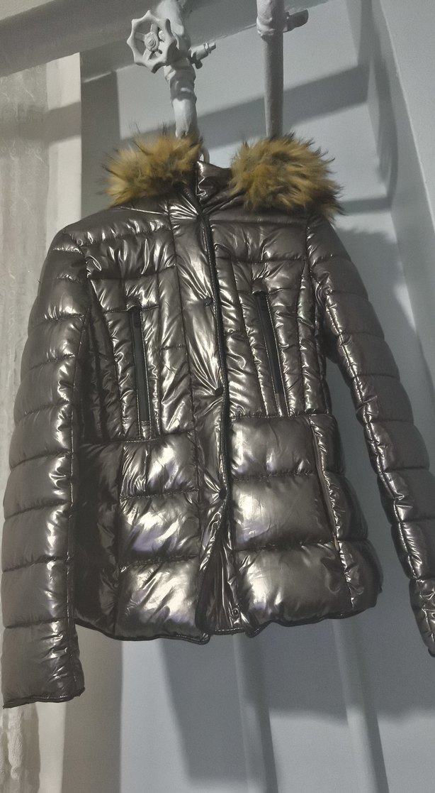 Gri Parlak Kürklü Kadın Kışlık Mont - Görsel 3