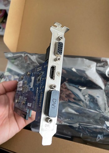 Asus 710 gt - Görsel 3