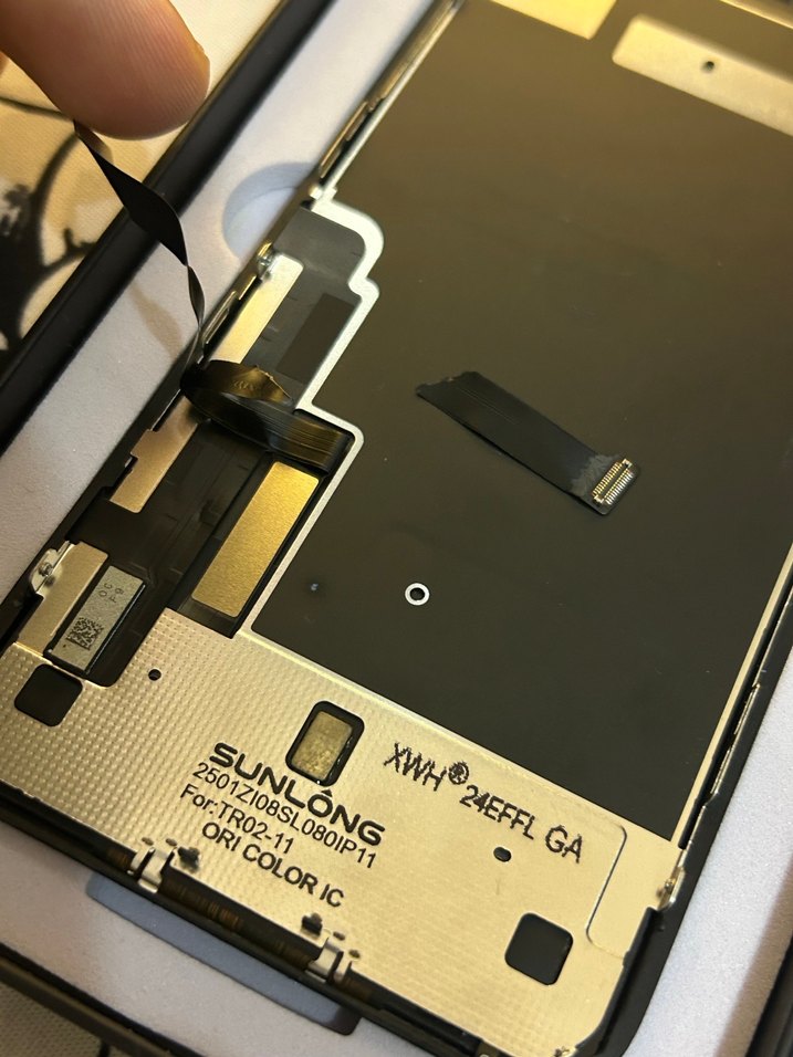 İphone 11 ekran ( flexi kopuk) - Görsel 3