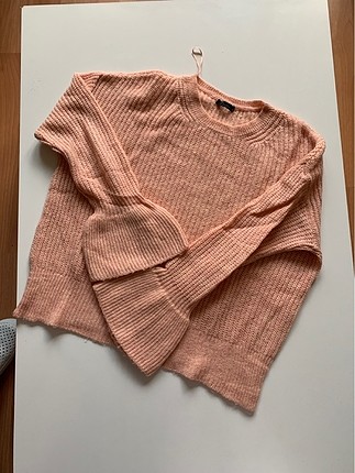 Pembe triko kazak