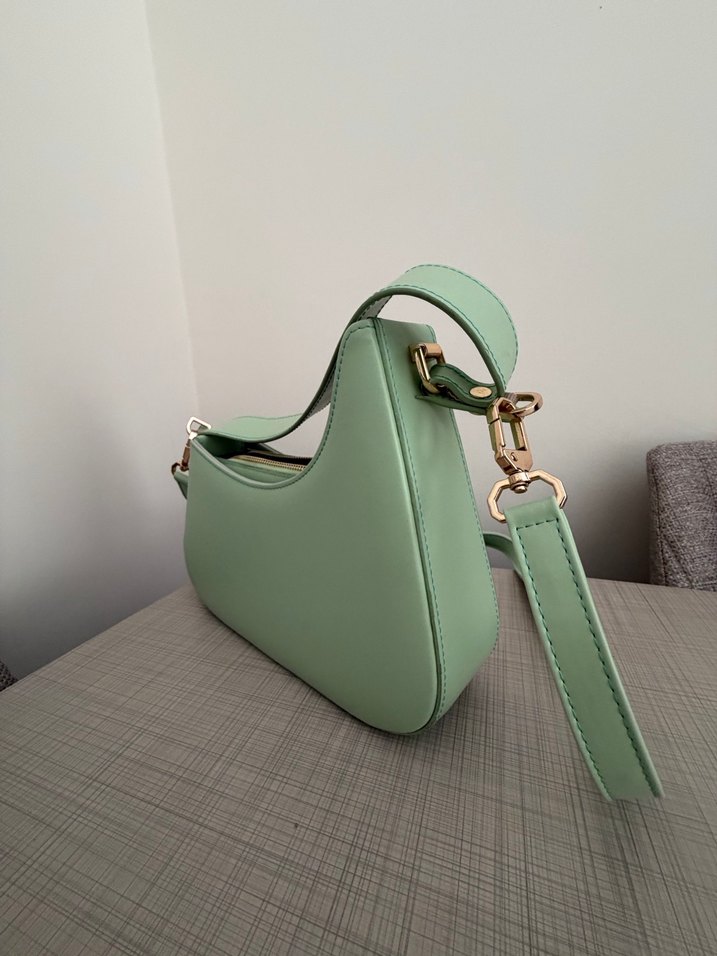 Minimalist Yeşil Deri Kadın Çanta - Görsel 2