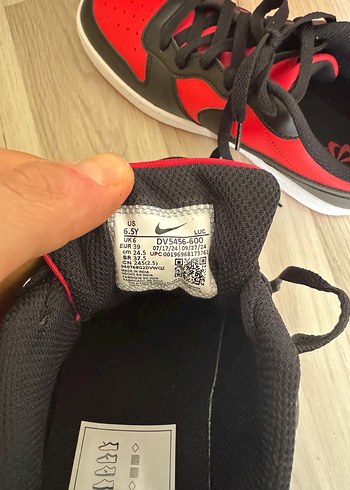 Kırmızı Siyah Bağcıklı Kadın Spor Ayakkabı - Görsel 2