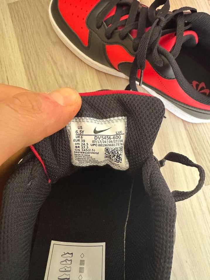 Kırmızı Siyah Bağcıklı Kadın Spor Ayakkabı - Görsel 2