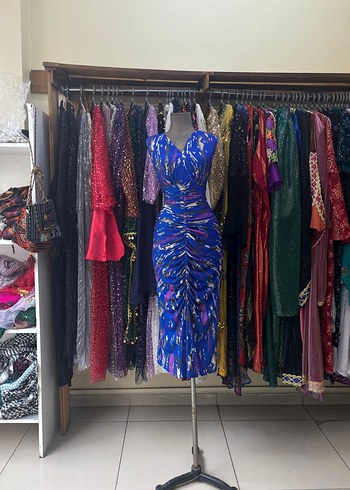 Mavi Drapeli Bağlamalı Midi Boy Elbise - Görsel 2