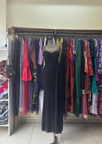 Drapeli pullu siyah Uzun balık Abiye Elbise(yırtmaçlı) - Görsel 2