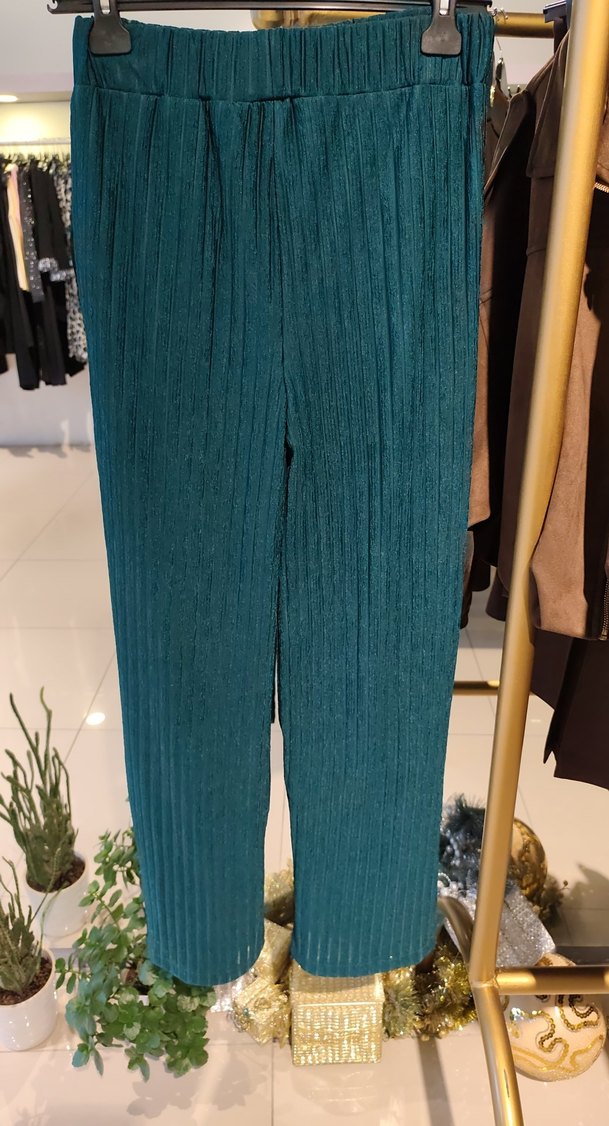 Kadın Yeşil Pilili Kumaş Pantolon - Görsel 2