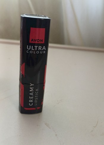 Avon Ultra Colour Universal nude