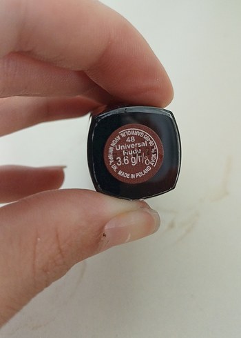Beden Avon Ultra Colour Universal nude
