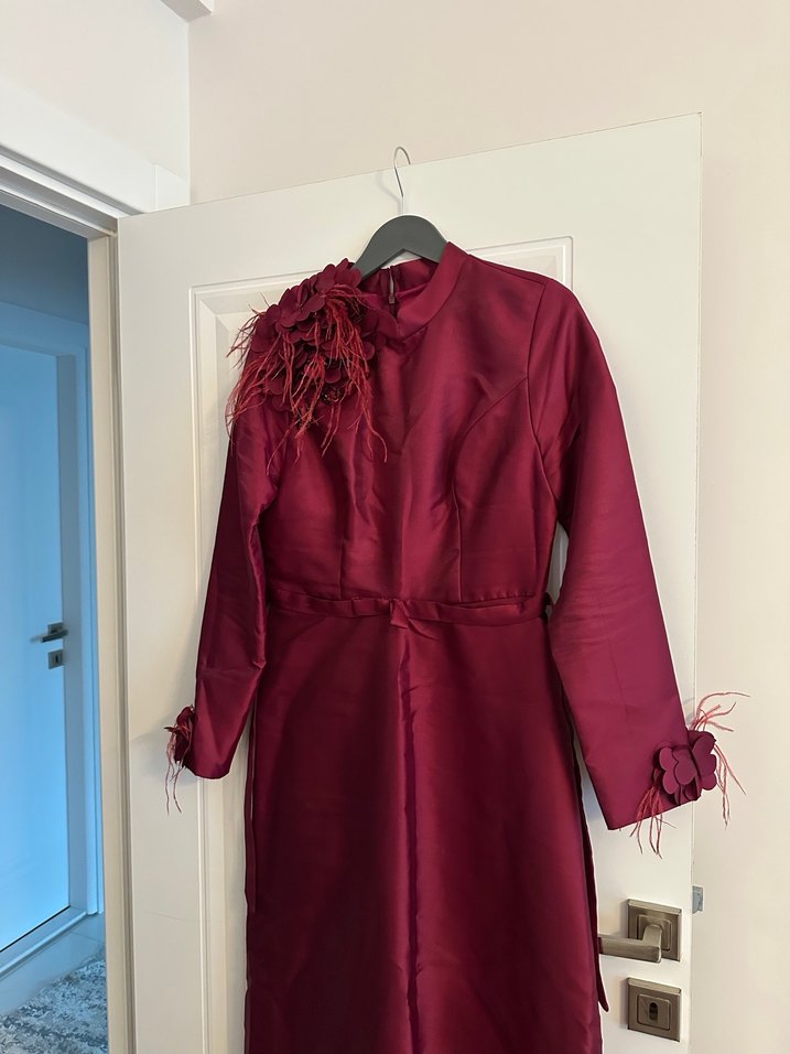 Bordo Uzun Kollu Nakışlı Abiye Elbise - Görsel 4